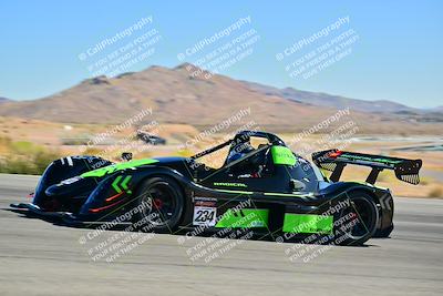 media/Oct-18-2025-Extreme Speed (Sat) [[d6d7e1fef1]]/Group 1 Red/Session 2 (Turn 3)/